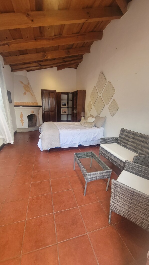 5 chambres, Wi-Fi, draps fournis