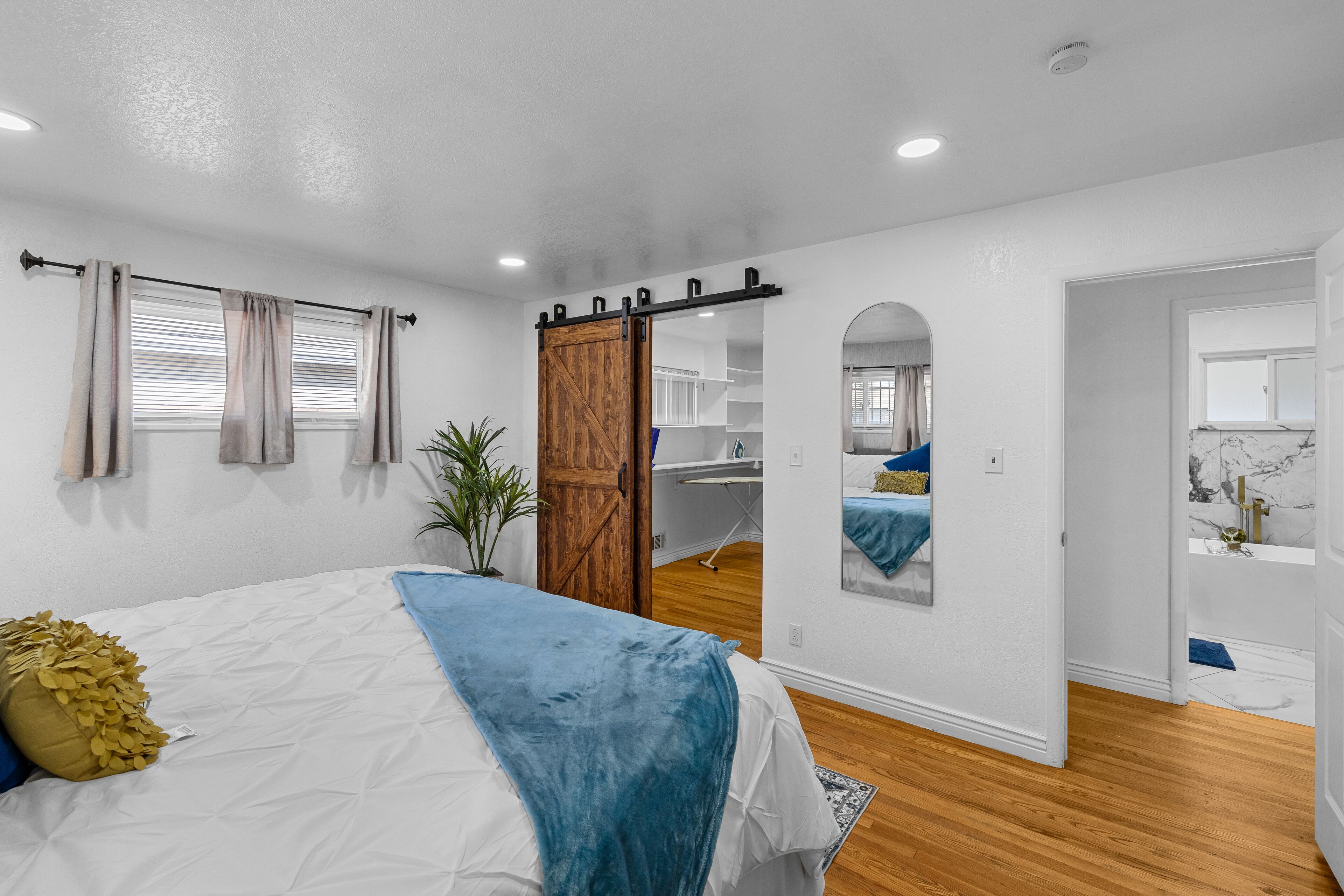 3 soveværelser, skrivebord, strygejern/strygebræt, gratis Wi-Fi