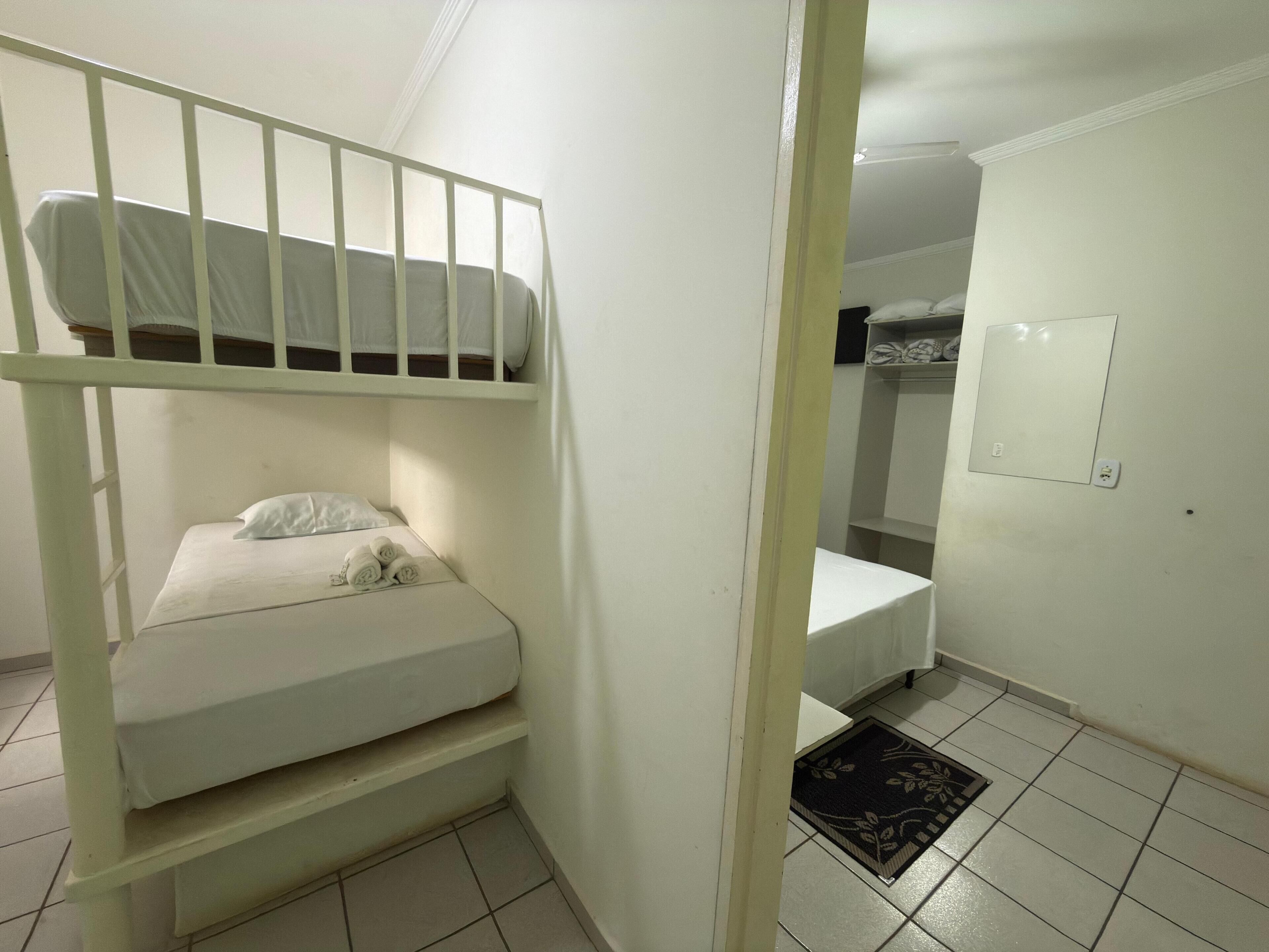 Standard Quadruple Room | Free WiFi, bed sheets