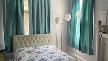 1 bedroom, iron/ironing board, WiFi