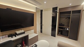 Luxury Room | Free WiFi