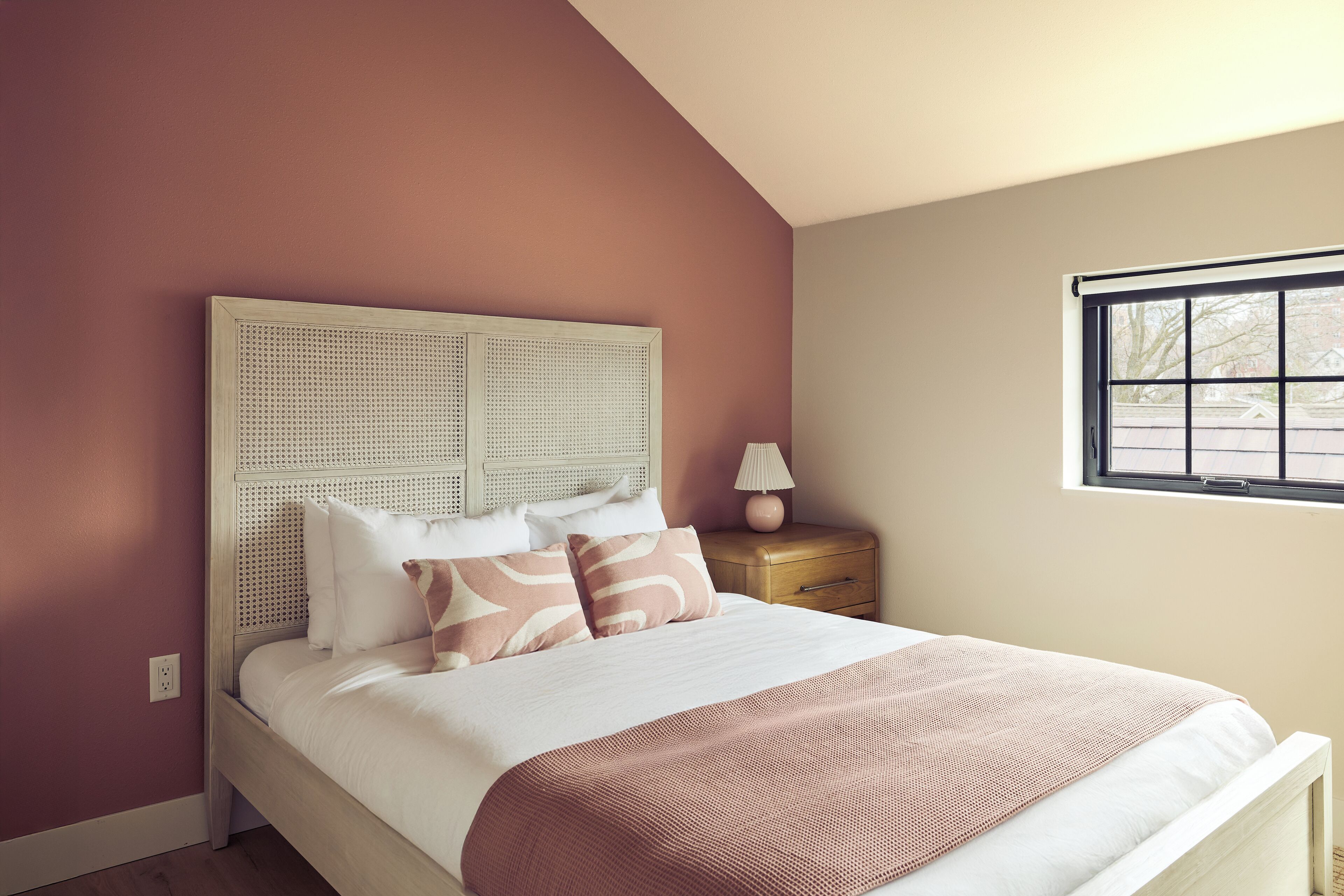 Premium bedding, pillowtop beds, laptop workspace, travel crib