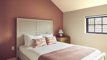 Ropa de cama de alta calidad y camas con pillow-top