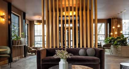 The Dylin by Mint House