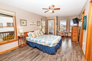 5 chambres, fer et planche à repasser, Wi-Fi gratuit, draps fournis