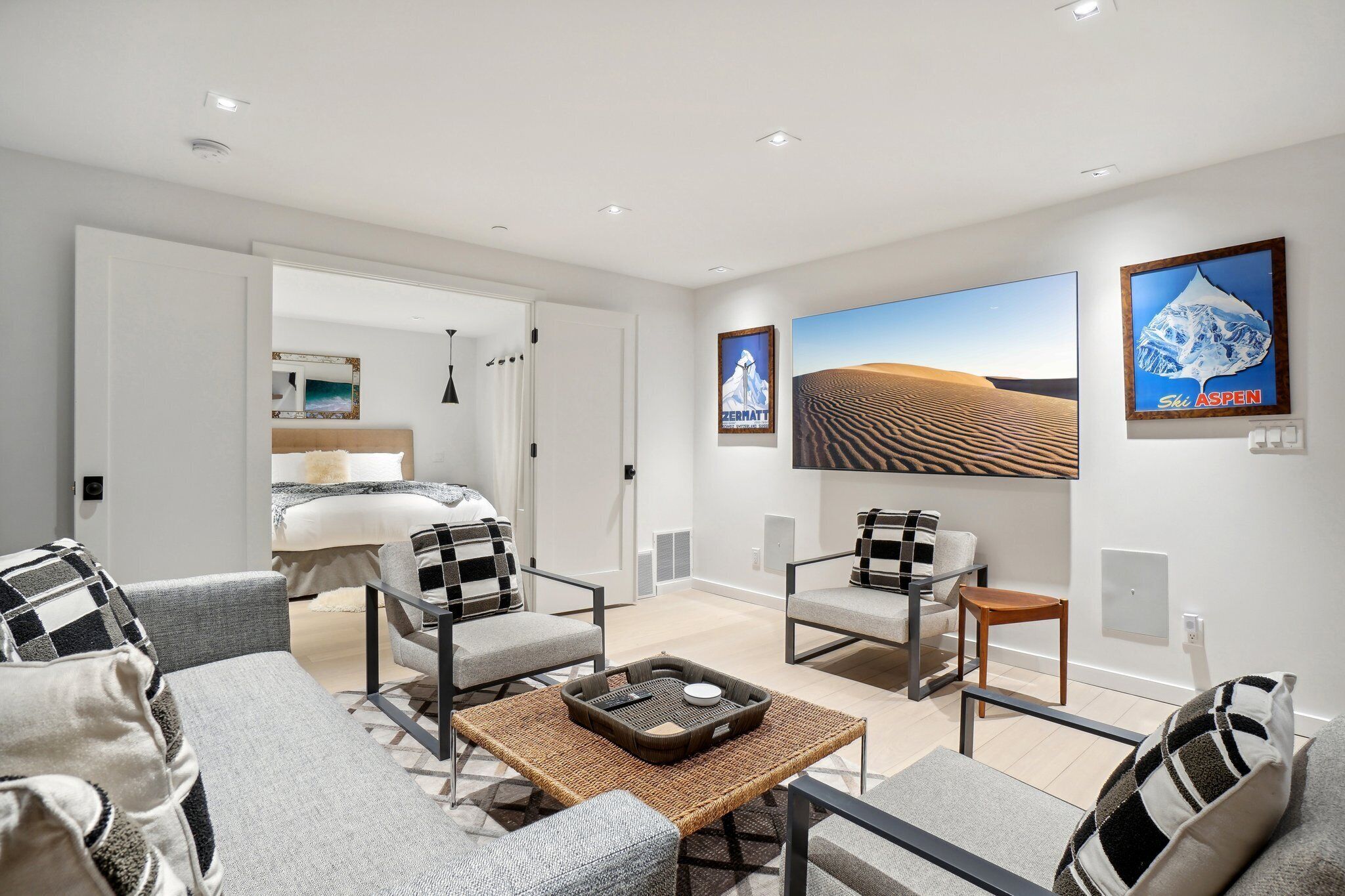 2 bedrooms, iron/ironing board, travel crib, free WiFi