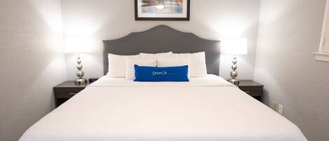 1 chambre, fer et planche à repasser, Wi-Fi gratuit, draps fournis