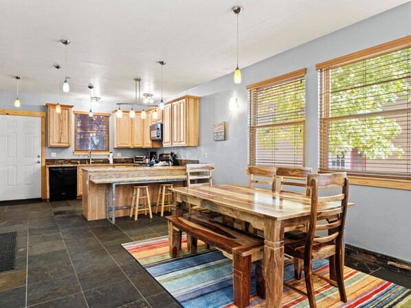 Dining - Prospector 2036 A | Private Hot Tub | Spacious Primary Suite | Full Kitchen | Near Skiing (Park City)