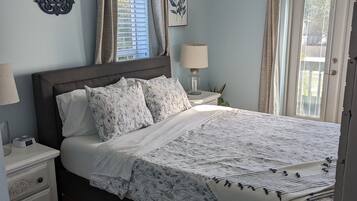 1 bedroom, desk, iron/ironing board, travel cot