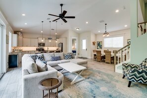 Smart-TV, Tischtennisplatte