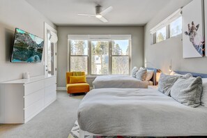 3 chambres, fer et planche à repasser, lit parapluie, Wi-Fi gratuit