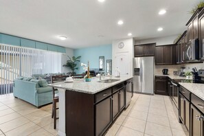 Fridge, microwave, oven, stovetop - ~New Opening~ 5b4b Disney Themed Vacation Home w/Pool & BBQ ~12 min from Disney~ (Kissimmee)