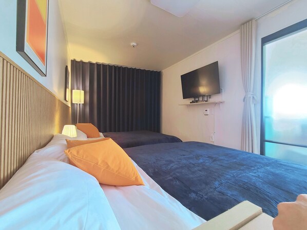 2 bedrooms, desk, iron/ironing board, free WiFi