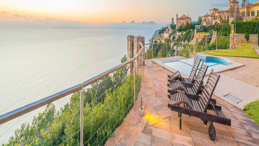 River - Apartment In Daimus. Free Wifi