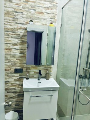 Pyyhkeet, vessapaperi