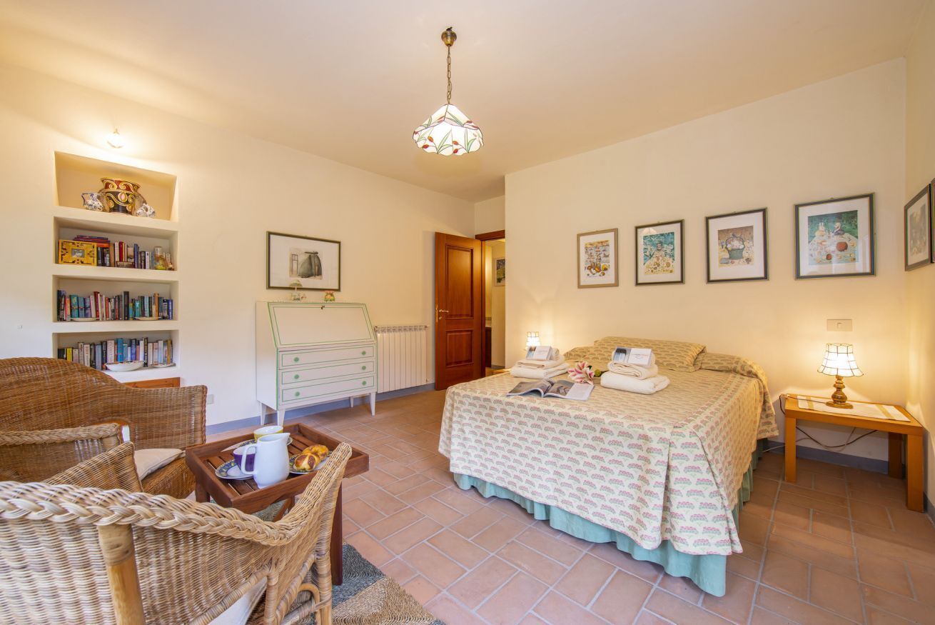 6 camere, Wi-Fi, lenzuola