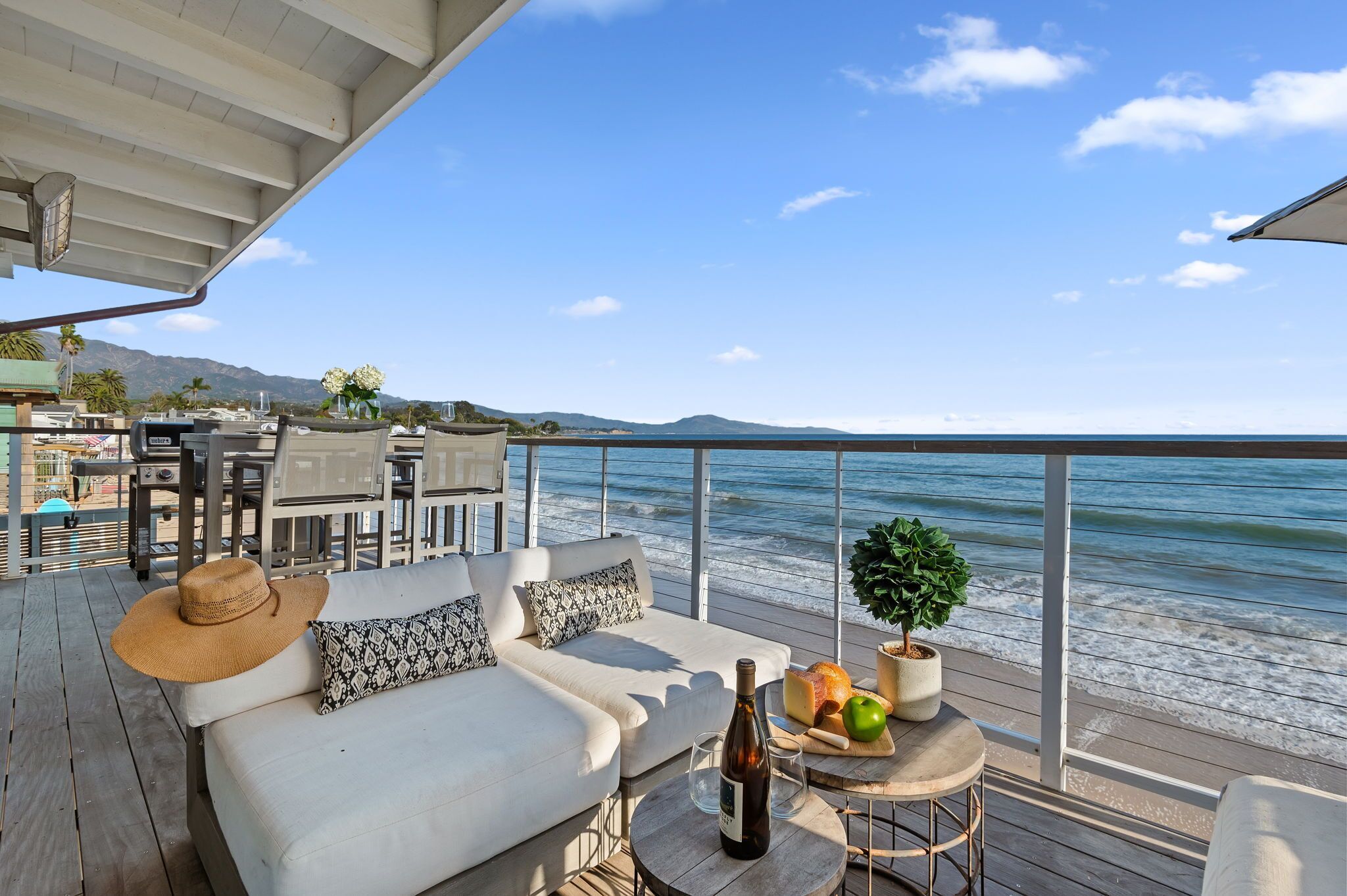 تناول الطعام بالخارج