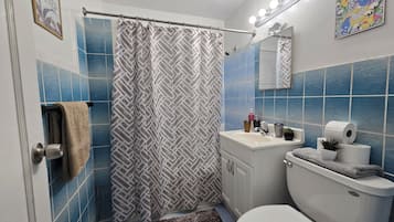 Shared Dormitory, Women only | Bathroom | Towels