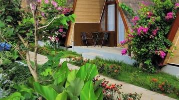 Pemandangan dari properti