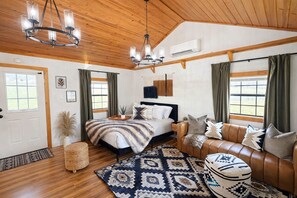 Unclassified image, 2 of 17, button