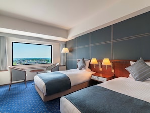 Zweibettzimmer, Nichtraucher (Renewal, Connecting) | 1 Schlafzimmer, Schreibtisch, kostenloses WLAN, BettwÀsche