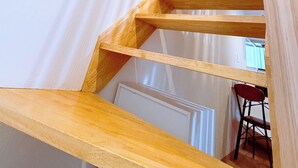 Staircase - Staypia Condominium Tsuruhashi (Osaka)
