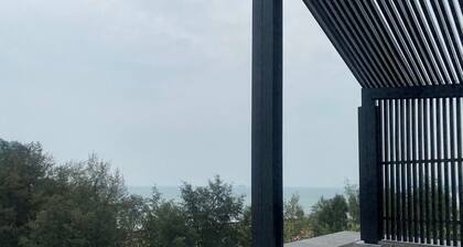 Chic 1-bedroom apartment in marvelous Nong Kae with AC, WiFi