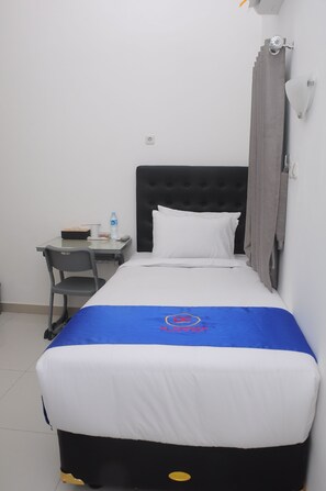 Phòng đôi Tiêu chuẩn | Bàn, khu vực làm việc phù hợp cho laptop 