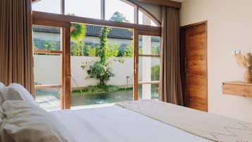 Three-Bedroom Villa with Private Pool | 1 bedroom, desk, soundproofing, free WiFi
