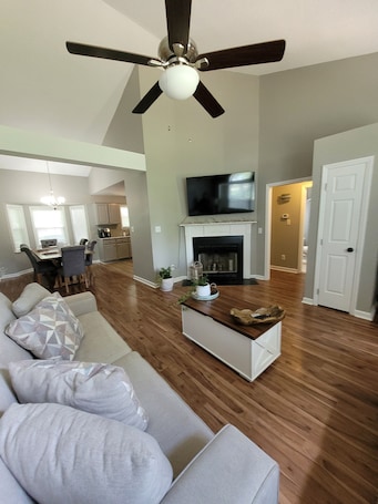 Living area. Charming country retreat!
