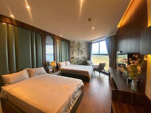 Habitación con 2 camas individuales, cocina, vista al mar | Sábanas de algodón egipcio y ropa de cama de alta calidad 