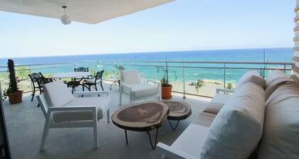 Oceanfront Luxury Apartment