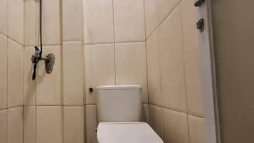 Superior-Doppelzimmer | Badezimmer | Dusche, Handtücher