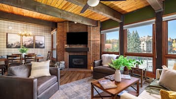 Smart TV, fireplace, video games