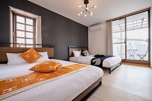 3 bedrooms, free WiFi, bed sheets - Fuji Holiday (Fujiyoshida)