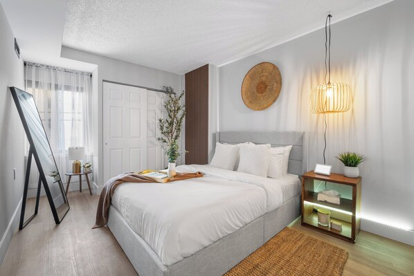 1 bedroom, in-room safe, iron/ironing board, free WiFi