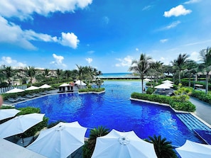 Outdoor pool - Hese Pool Villas & Resort Cam Ranh (Cam Lam)
