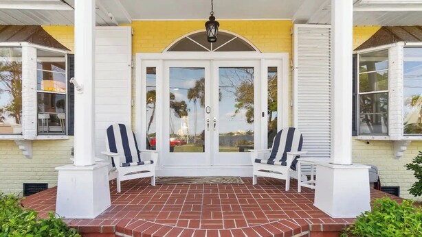 Exterior detail - Intracoastal Waterfront Retreat, Sleeps 10 (Holly Hill)