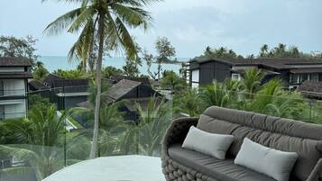 Deluxe Sea View 2 Bedrooms 3rd Floor | 1 bedroom, premium bedding, individually decorated