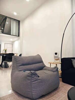 Interior - 曼谷市中心 2分钟抵达silom mrt和bts 公共交通出行方便 5房5床11人 朱拉医院 尚泰Silom lumpini park bnh医院 曼谷一号 (Krung Thep Maha Nakhon)