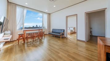 Eenvoudige kamer, 2 slaapkamers (singwan 303ho) | 1 slaapkamer, gratis wifi