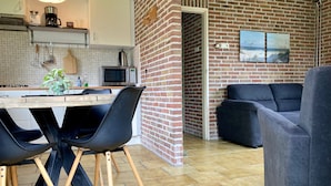 Unclassified image, 4 of 14, button - 4-person Fully Equipped Holiday House Aliya (Anjum)