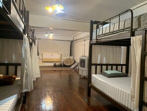 Standard Shared Dormitory, Non Smoking, City View | Free WiFi - Gravity Hostel (Chiang Rai)