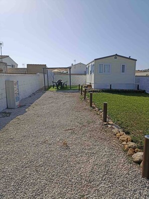 Mobile Home, 2 Bedrooms, Smoking, Private Pool | View from property
