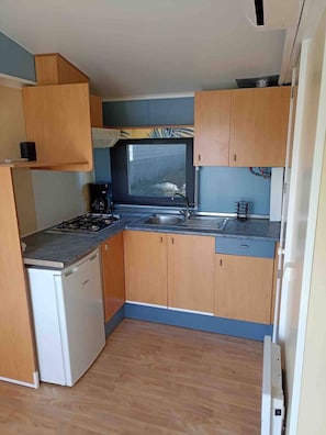 Mobile Home, 2 chambres, fumeur, piscine privée | Intérieur