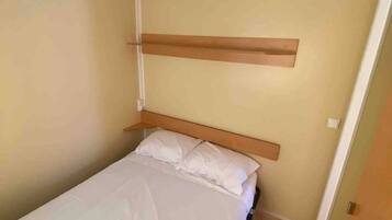 Mobile Home, 2 Bedrooms, Smoking, Private Pool | 2 bedrooms