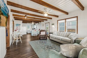 Smart TV - The Ocean Rose - Classic Dog Friendly Beachfront Gem with Large Sunroom and Outdoor Deck (Oak Island)