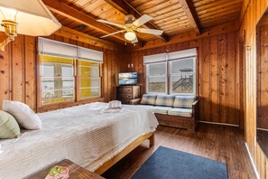2 bedrooms, free WiFi