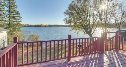 Star Lake Pet-Friendly Home: Fire Pit, Dock, Grill