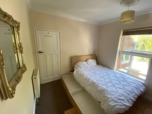 Basic-Doppelzimmer, 1 Doppelbett, Nichtraucher, Terrasse